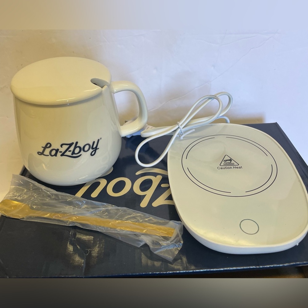 La-Z-Boy Ceramic Mug and Warmer with a Lid and Metal Stirring Spoon